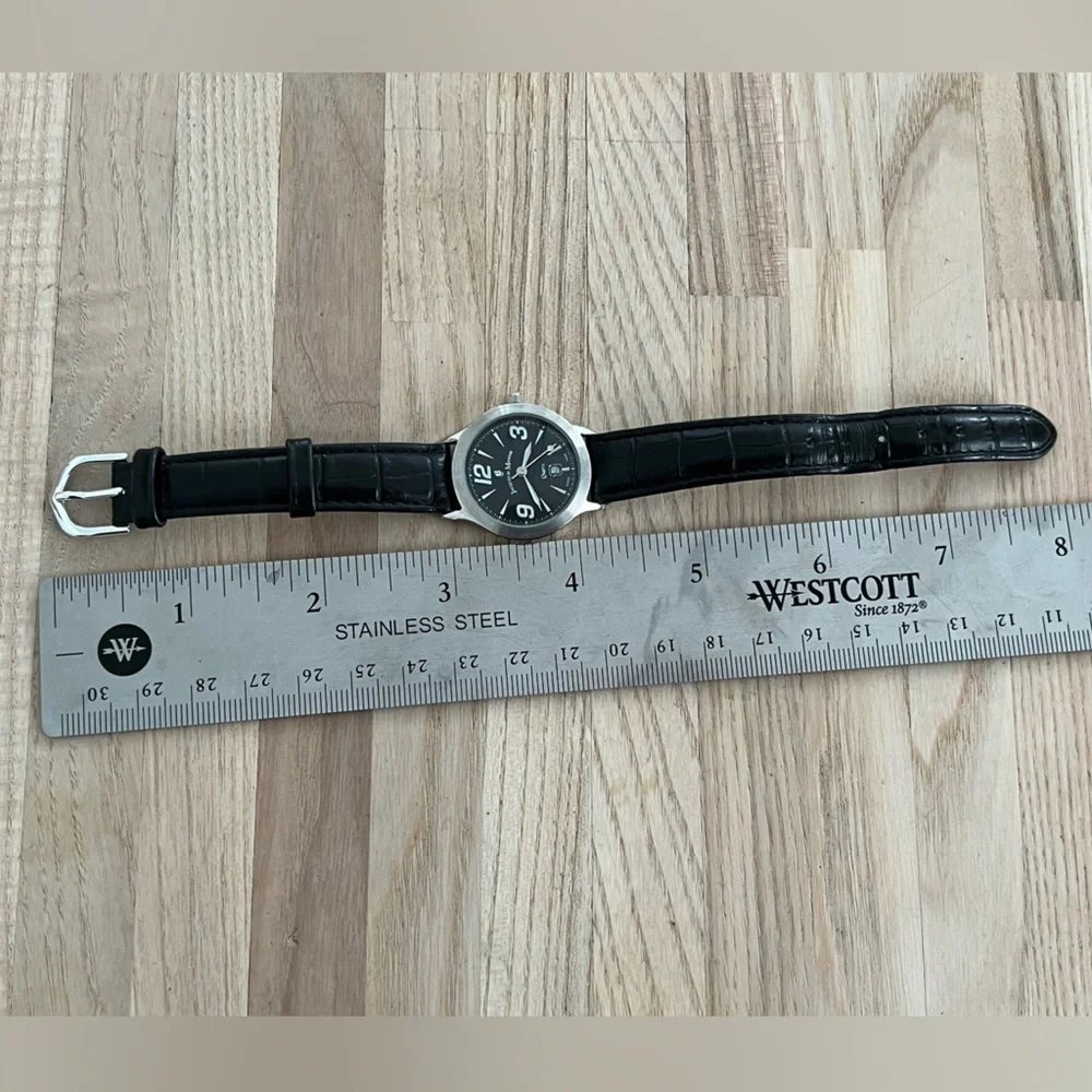 Jacques Du Manoir Ladies Watch Rare Black Leather Strap Date Window Quartz